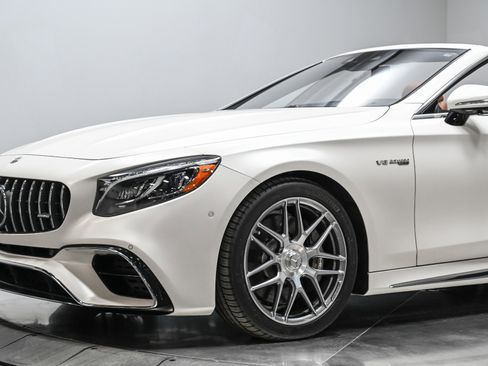 Used 2019 Mercedes-Benz S 63 AMG 4MATIC Cabriolet w/ Driver Assistance Package image 16