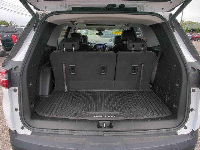 Used 2021 Chevrolet Traverse RS AWD/4WD image 39