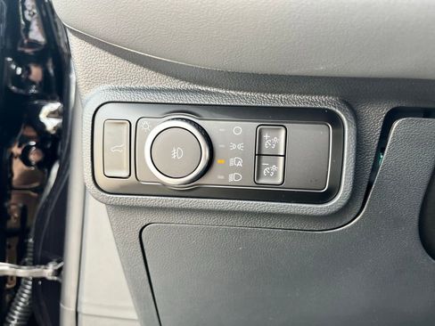 New 2026 Ford Explorer Active image 17