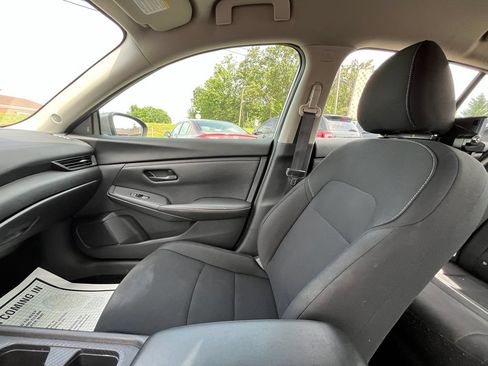 Used 2024 Nissan Sentra S FWD image 25