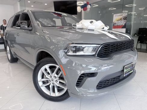 Used 2024 Dodge Durango GT AWD/4WD image 3