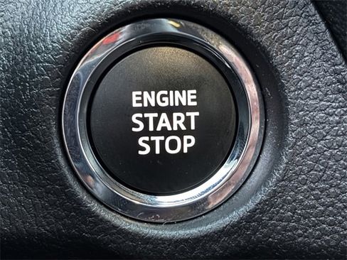 Used 2024 Toyota RAV4 XLE image 40