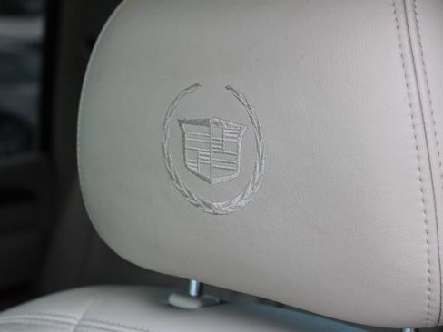 Used 2006 Cadillac Escalade EXT image 26