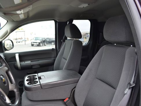 Used 2009 Chevrolet Silverado 1500 LT w/ Power Pack Plus image 18