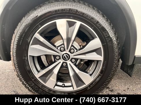Used 2023 Nissan Murano SV FWD image 7