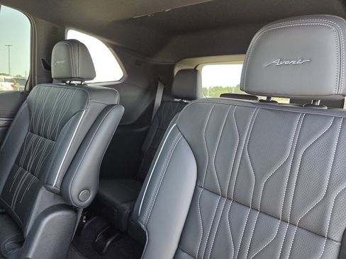 New 2026 Buick Enclave Avenir w/ Super Cruise Package FWD image 26