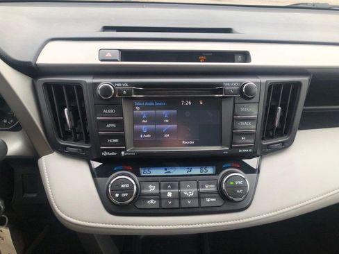 Used 2016 Toyota RAV4 XLE AWD/4WD image 15