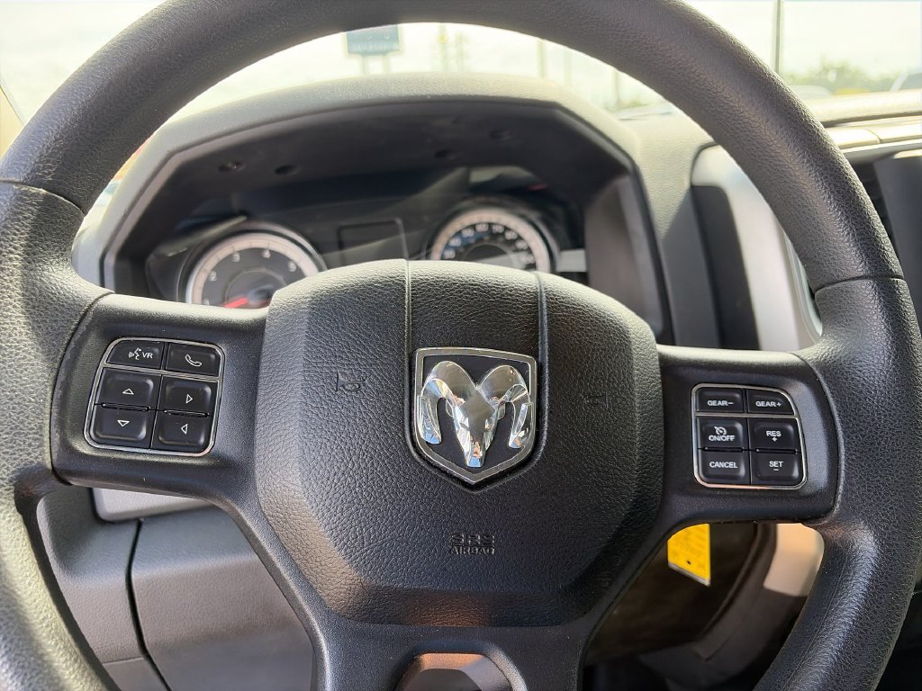 Used 2019 RAM 1500 Classic SLT AWD/4WD image 24