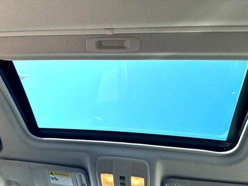 Used 2014 MAZDA MAZDA3 i Grand Touring image 16