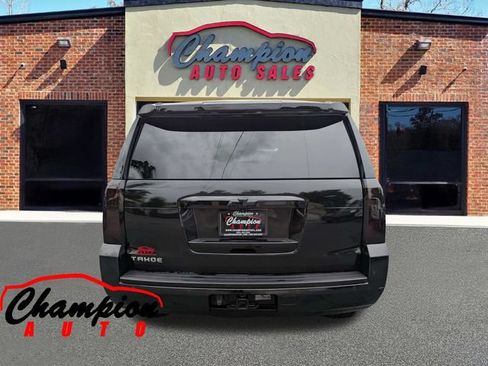 Used 2017 Chevrolet Tahoe LT RWD image 5