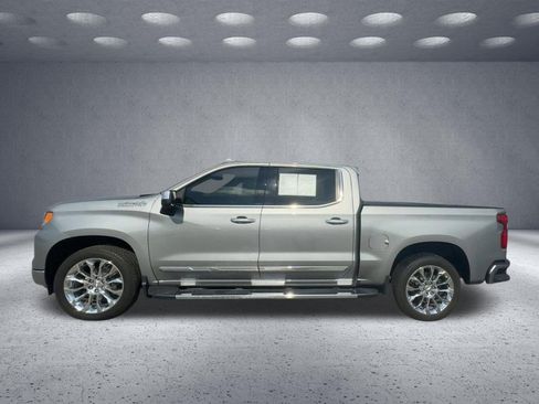 Used 2024 Chevrolet Silverado 1500 High Country w/ High Country Premium Package AWD/4WD image 4