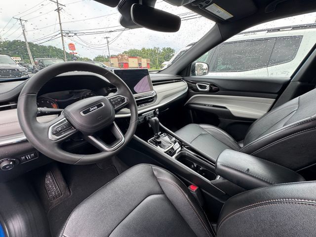 Used 2023 Jeep Compass Limited AWD/4WD image 42