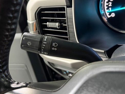 Used 2022 Ford F150 XLT w/ Equipment Group 301A Mid image 23