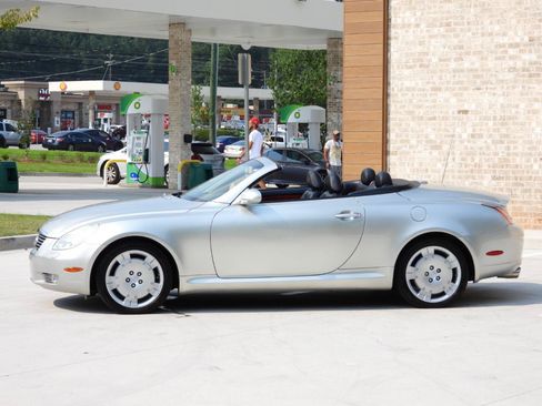 Used 2005 Lexus SC 430 Convertible RWD image 29
