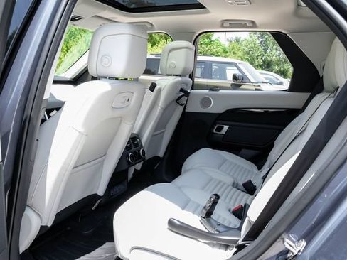 New 2026 Land Rover Discovery S AWD/4WD image 48