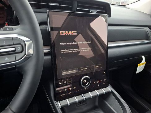 New 2026 GMC Terrain Denali w/ LPO, Floor Liner Package image 13