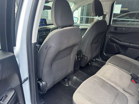 Used 2022 Ford Escape SE FWD image 7