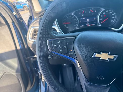 Used 2021 Chevrolet Equinox LT FWD image 28