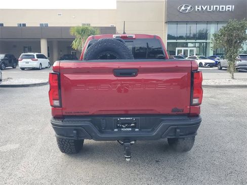 Used 2025 Chevrolet Colorado ZR2 w/ ZR2 Bison Edition image 10