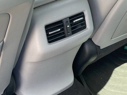 Used 2013 Honda Accord EX-L image 9
