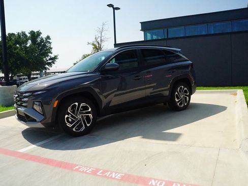 New 2026 Hyundai Tucson SEL Plus FWD image 4