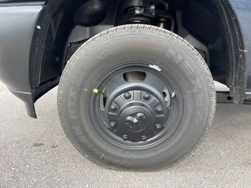New 2026 RAM 3500 Tradesman image 30