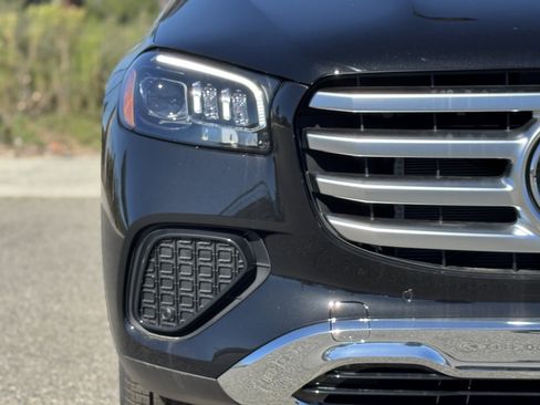 New 2025 Mercedes-Benz GLS 450 4MATIC image 7