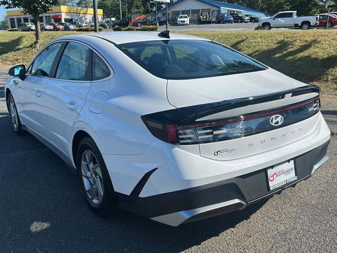 Certified 2025 Hyundai Sonata SE FWD image 4