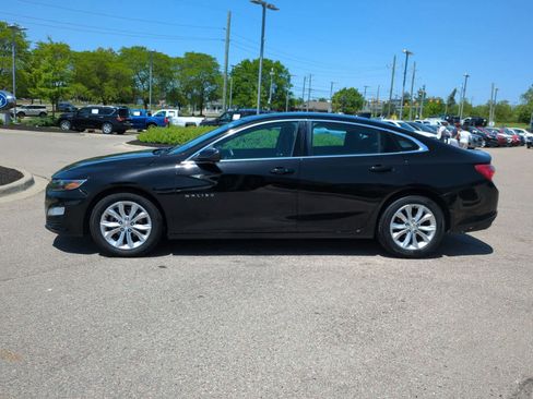 Used 2020 Chevrolet Malibu LT FWD image 5