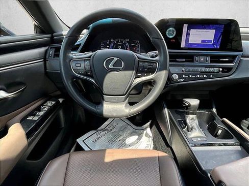 Used 2023 Lexus ES 350 w/ Accessory Package (Z1) image 7