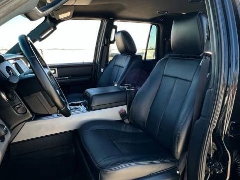 Used 2017 Ford Expedition EL Limited image 32