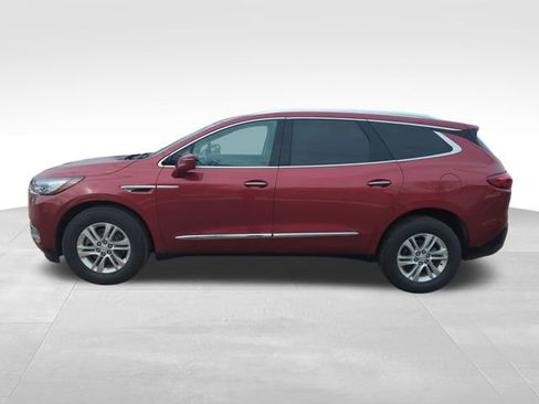 Used 2019 Buick Enclave Essence image 2