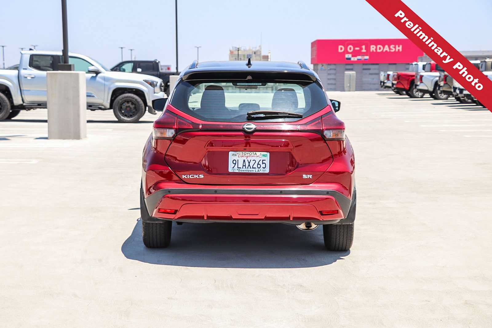 Used 2022 Nissan Kicks SR FWD image 7