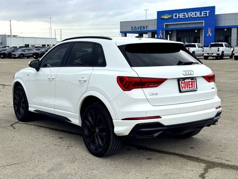 Used 2021 Audi Q3 2.0T Premium Plus w/ Premium Plus Package image 11