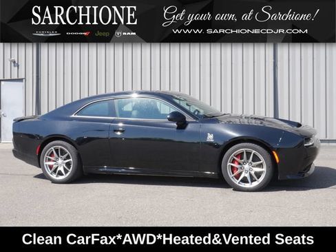 Used 2025 Dodge Charger Daytona Scat Pack w/ Track Pack AWD/4WD image 1