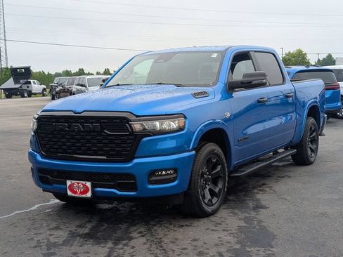 New 2026 RAM 1500 4x4 Crew Cab image 4