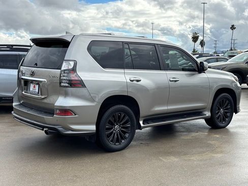 Used 2023 Lexus GX 460 Premium image 4