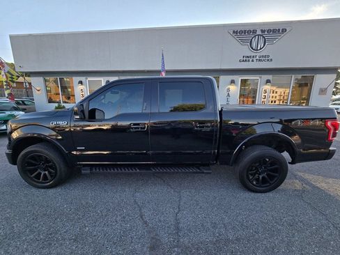 Used 2017 Ford F150 Lariat w/ Equipment Group 501A Mid AWD/4WD image 7