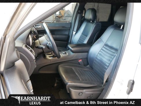Used 2019 Jeep Grand Cherokee Limited X AWD/4WD image 2