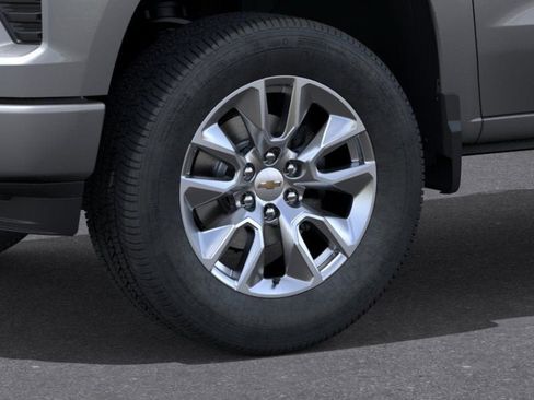 New 2026 Chevrolet Silverado 1500 Custom RWD image 9