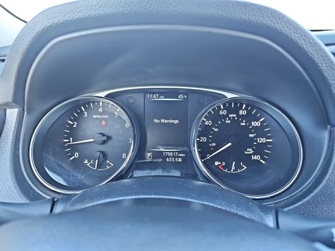 Used 2016 Nissan Rogue S image 22