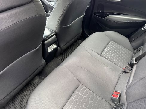 Used 2026 Toyota Corolla SE FWD image 12