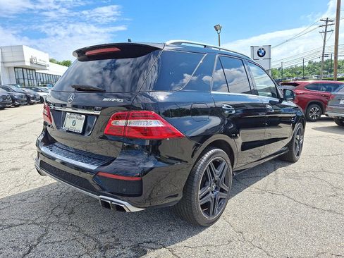 Used 2015 Mercedes-Benz ML 63 AMG 4MATIC image 6