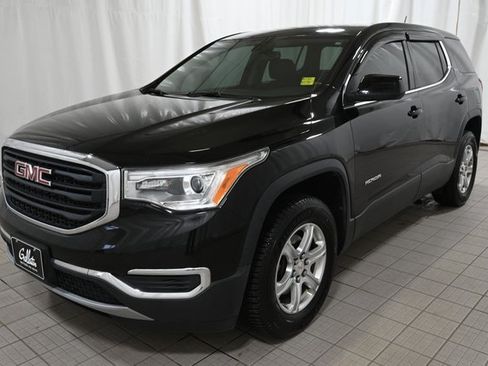 Used 2017 GMC Acadia SLE image 17