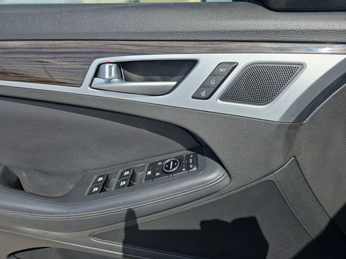 Used 2015 Hyundai Genesis 3.8 w/ Option Group 03 image 30