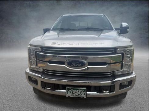 Used 2017 Ford F250 Lariat w/ Chrome Package AWD/4WD image 4