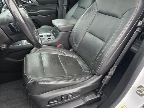 Used 2021 Chevrolet Traverse Premier w/ Redline Edition AWD/4WD image 24