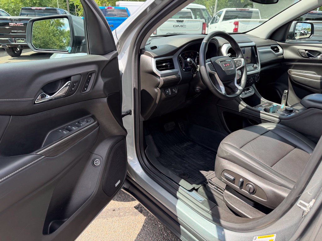 Certified 2023 GMC Acadia SLT w/ Preferred Package AWD/4WD image 20