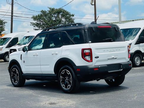 Used 2025 Ford Bronco Sport Outer Banks w/ Outer Banks Tech Package+ AWD/4WD image 5