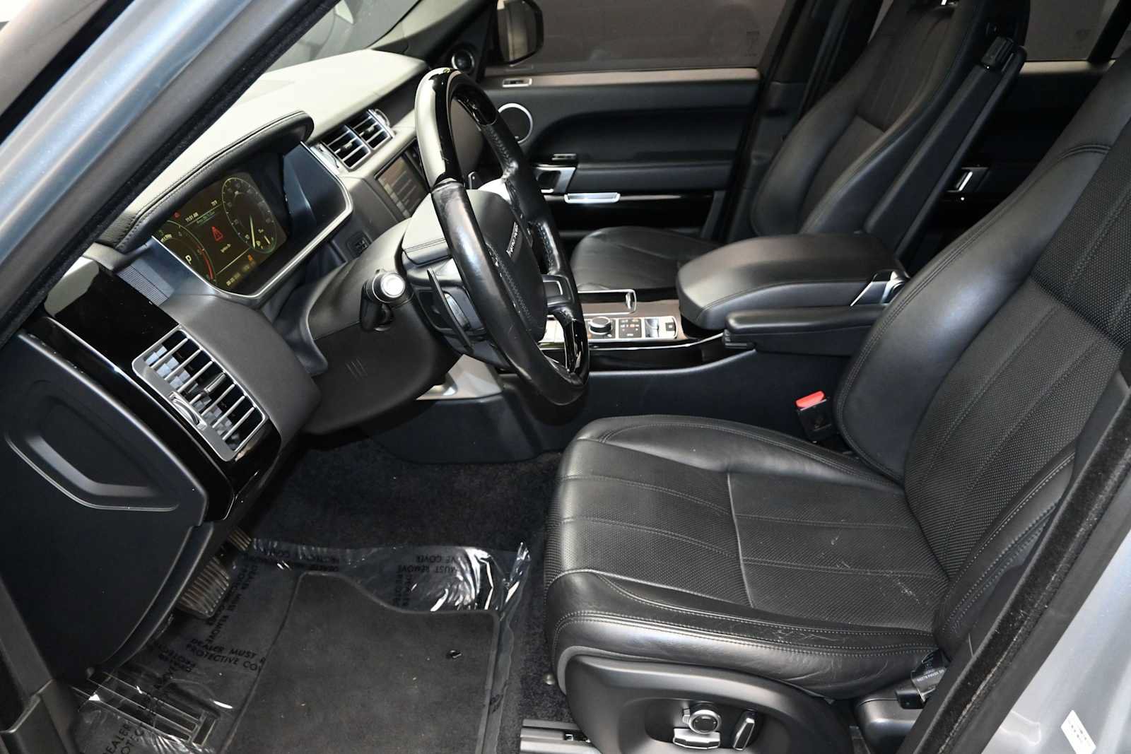 Used 2016 Land Rover Range Rover HSE AWD/4WD image 25
